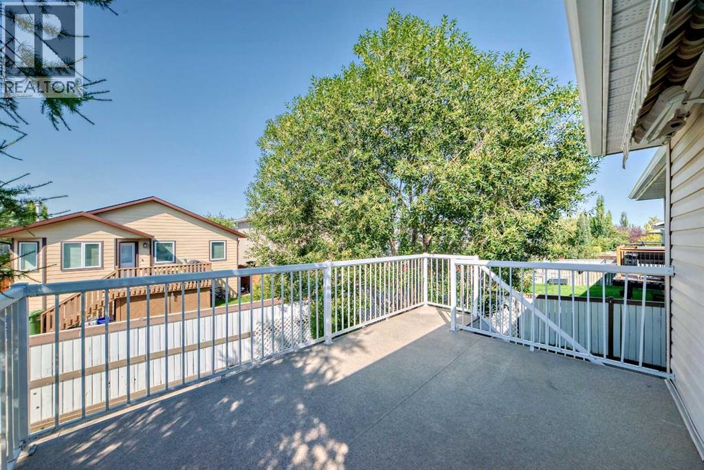33 Thorndale Close Se, Airdrie, Alberta  T4A 2C1 - Photo 10 - A2251696