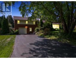 808 Falcon Boulevard, Burlington (Lasalle), Ca