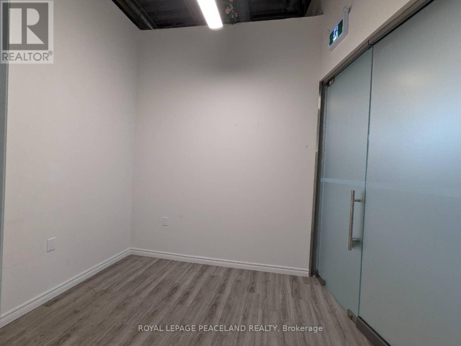 2e9 - 9390 Woodbine Avenue, Markham, Ontario  L6C 0M5 - Photo 4 - N12107476