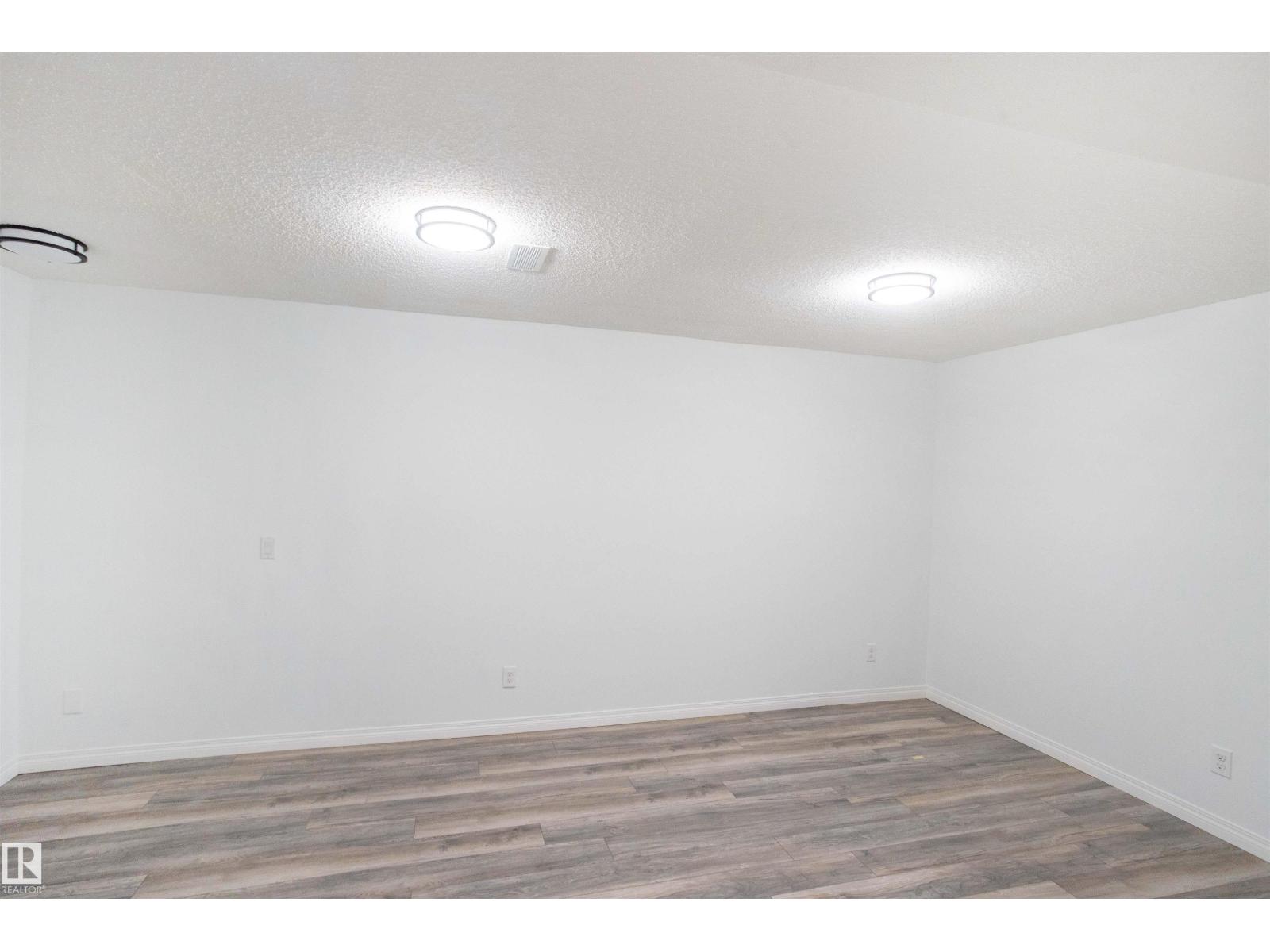 1270 Lakewood Rd W Nw, Edmonton, Alberta  T6K 3P2 - Photo 22 - E4457711