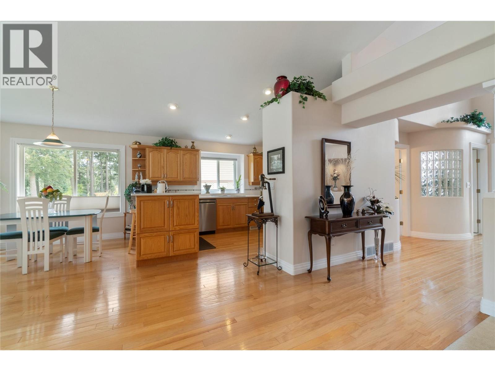 2602 Golf Course Drive, Blind Bay, British Columbia  V0E 1H2 - Photo 21 - 10357055