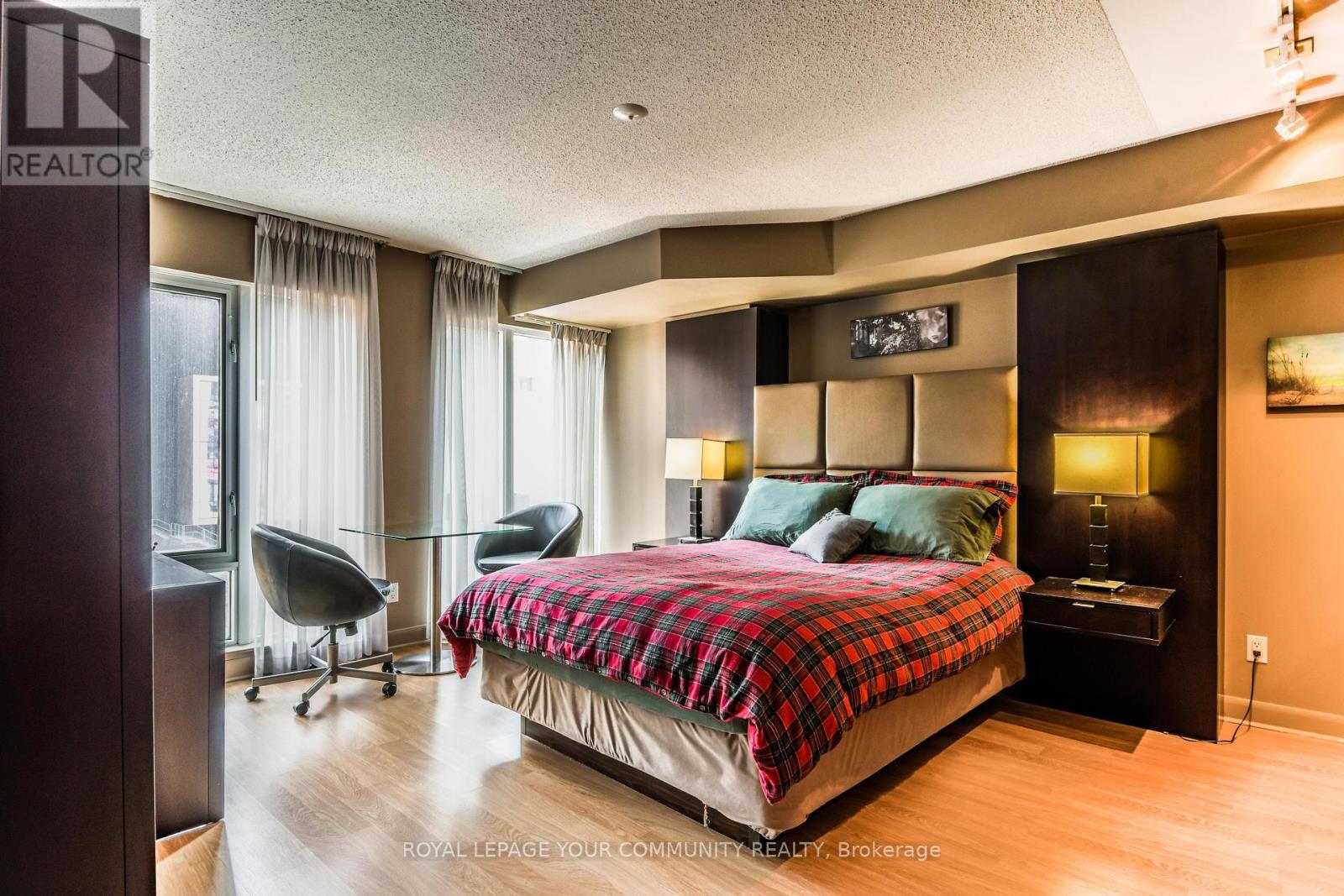 1115 - 200 Victoria Street, Toronto, Ontario  M5B 1V8 - Photo 4 - C12400234