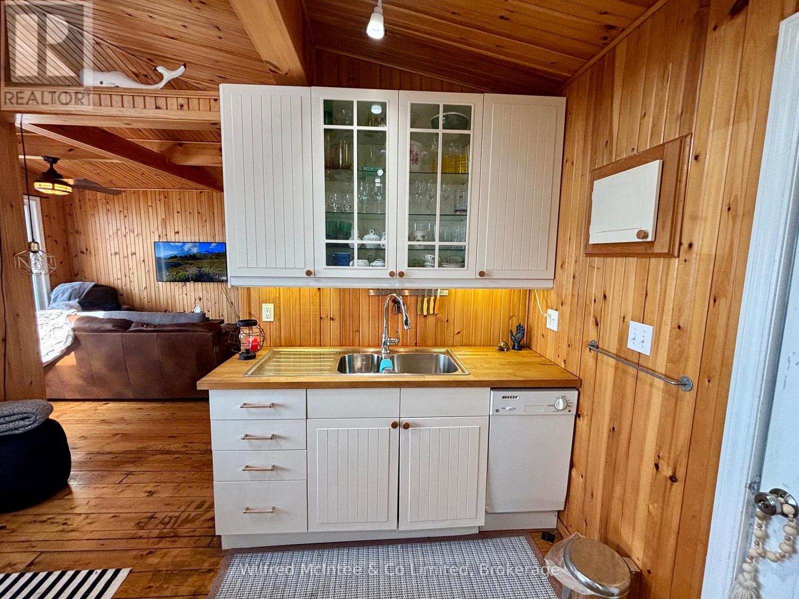 495 Bruce Road 13, Native Leased Lands, Ontario  N0H 2L0 - Photo 17 - X12402387
