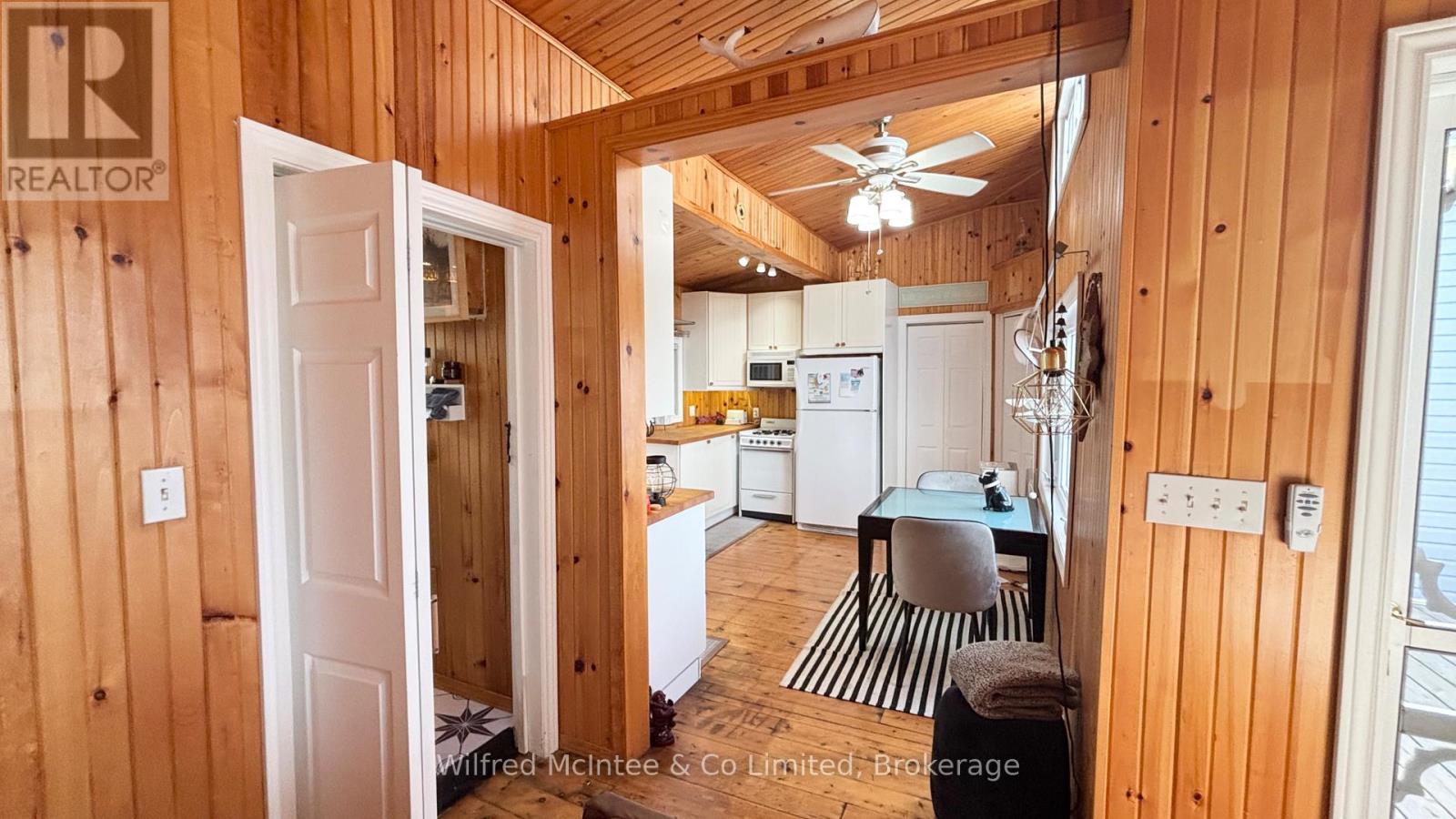 495 Bruce Road 13, Native Leased Lands, Ontario  N0H 2L0 - Photo 22 - X12402387