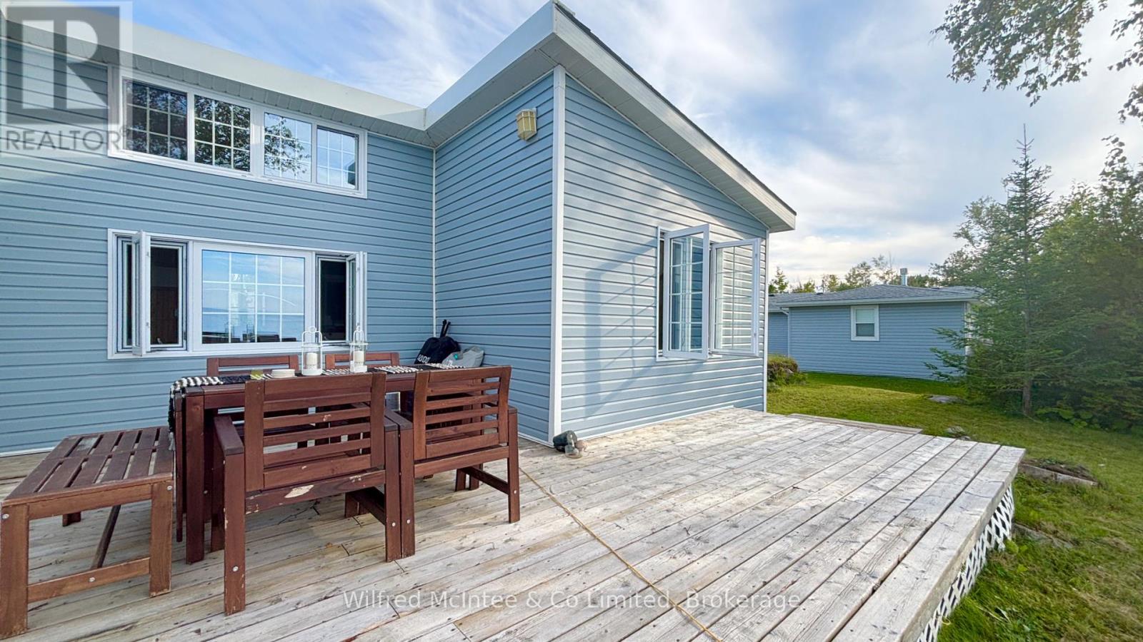 495 Bruce Road 13, Native Leased Lands, Ontario  N0H 2L0 - Photo 30 - X12402387