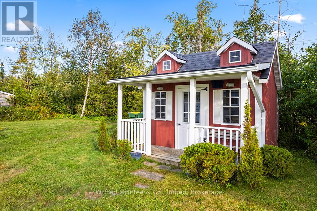 495 Bruce Road 13, Native Leased Lands, Ontario  N0H 2L0 - Photo 33 - X12402387