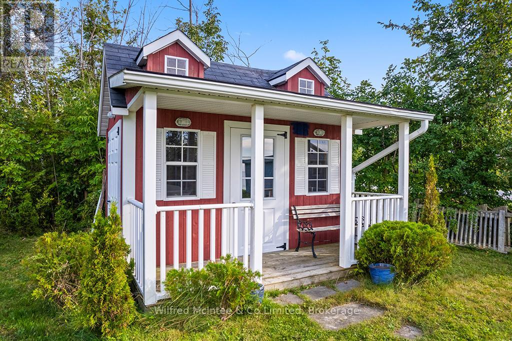 495 Bruce Road 13, Native Leased Lands, Ontario  N0H 2L0 - Photo 34 - X12402387