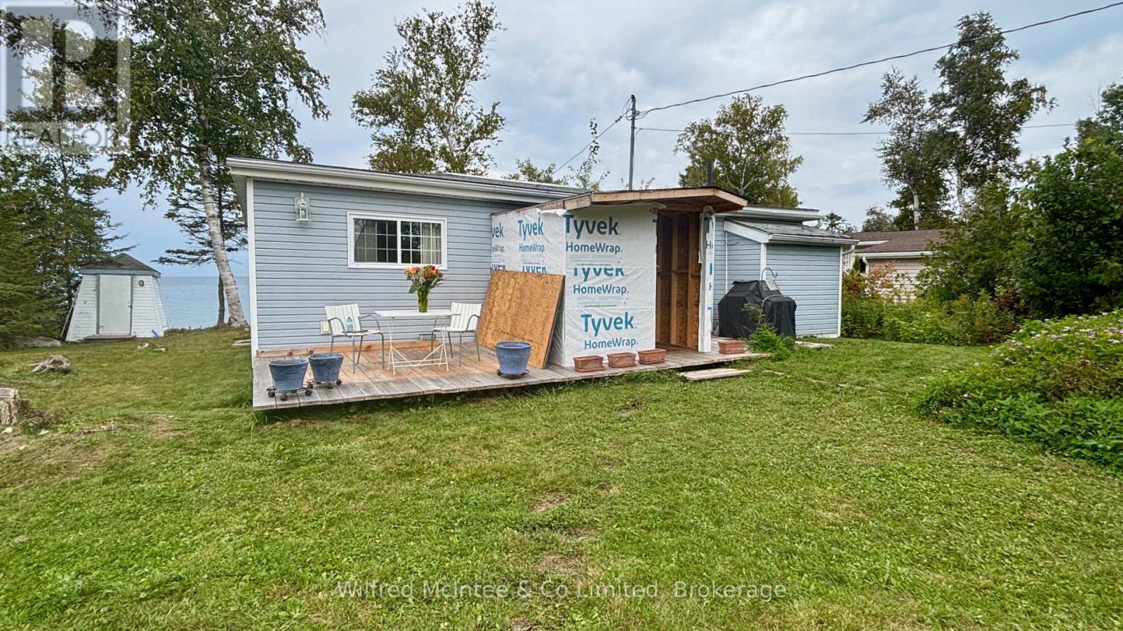 495 Bruce Road 13, Native Leased Lands, Ontario  N0H 2L0 - Photo 46 - X12402387