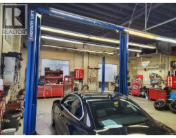 11899 CONFIDENTIAL, Vancouver, British Columbia