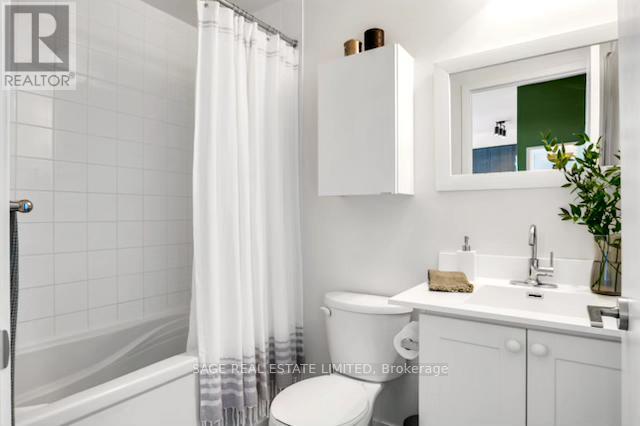 1304 - 812 Lansdowne Avenue, Toronto, Ontario  M6H 4K5 - Photo 24 - W12379733