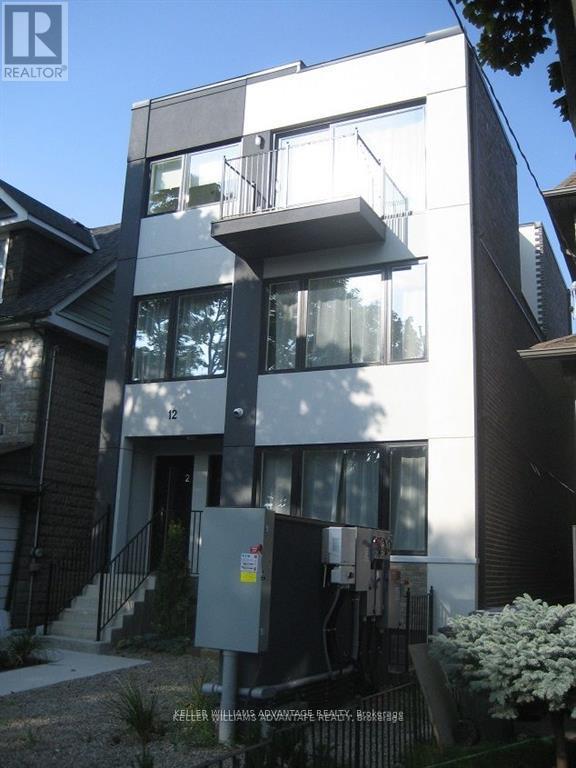 12 Batavia Avenue, Toronto, Ontario  M6N 4A2 - Photo 2 - W12402385