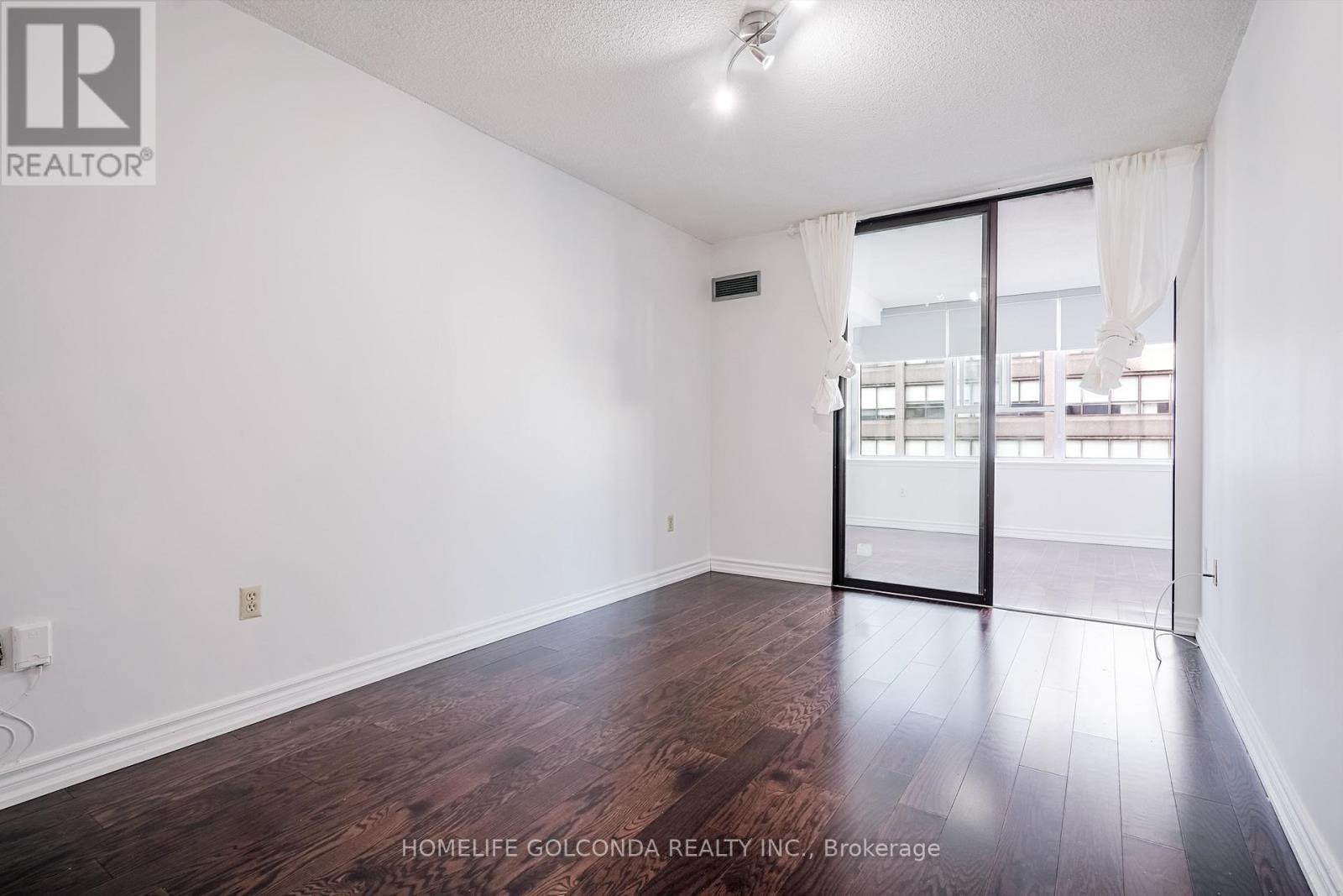 1606 - 45 Carlton Street, Toronto, Ontario  M5B 2H9 - Photo 13 - C12402397