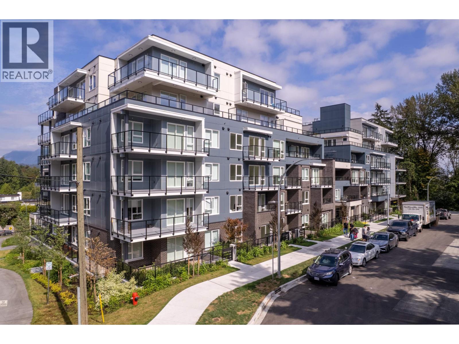 511 2002 ST. GEORGE STREET, Port Moody, British Columbia