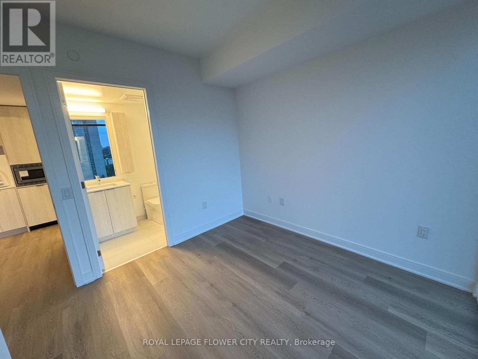 1503 - 86 Dundas Street, Mississauga, Ontario  L5A 0B1 - Photo 18 - W12402396