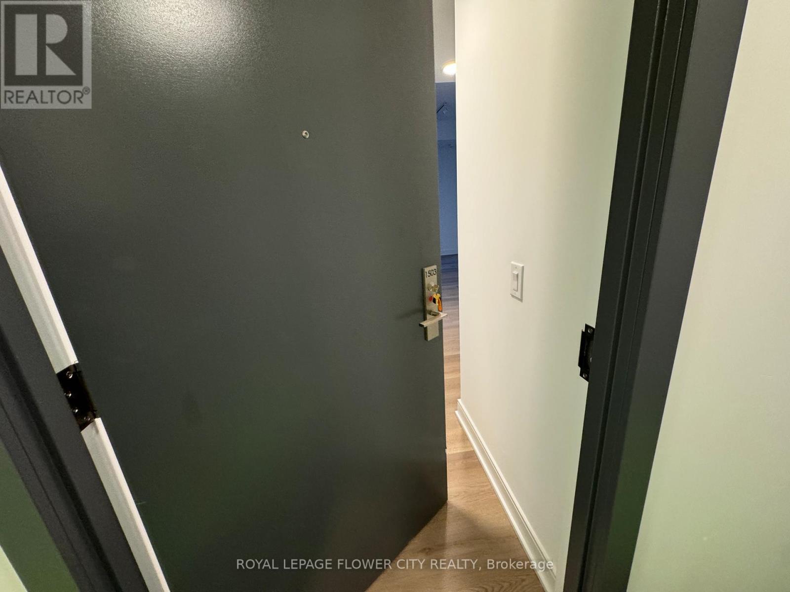 1503 - 86 Dundas Street, Mississauga, Ontario  L5A 0B1 - Photo 5 - W12402396