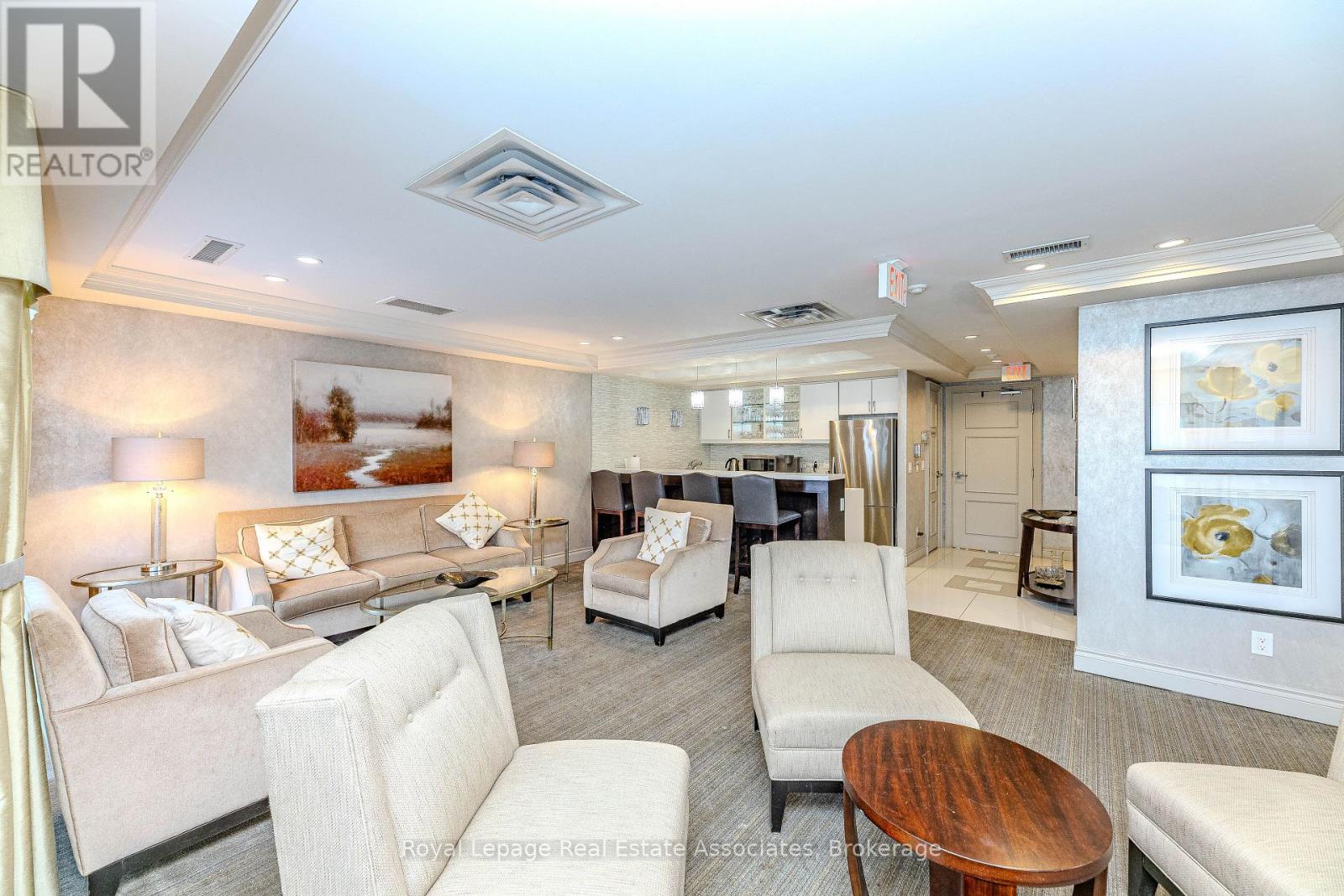 202 - 60 Via Rosedale Way, Brampton (Sandringham-Wellington), Ontario  L6R 3X6 - Photo 19 - W12402400