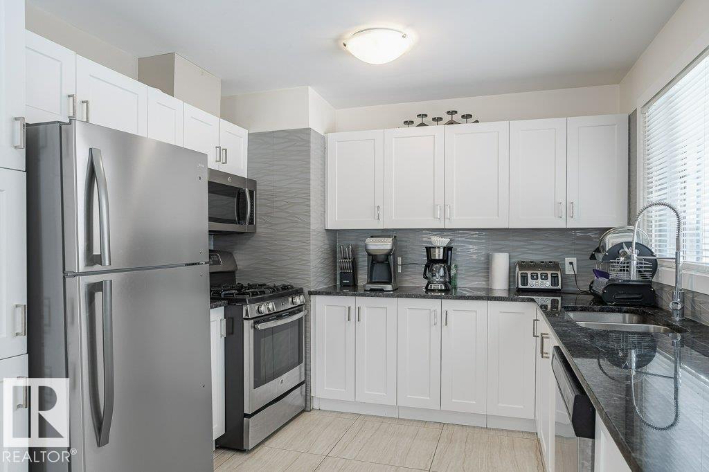 9815 210 St Nw, Edmonton, Alberta  T5T 5X9 - Photo 14 - E4457717
