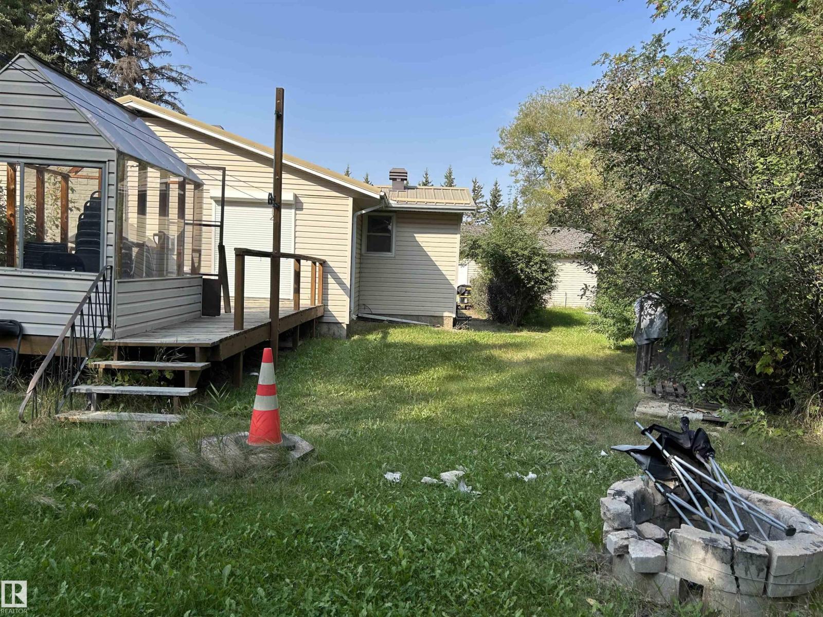 9815 210 St Nw, Edmonton, Alberta  T5T 5X9 - Photo 3 - E4457717