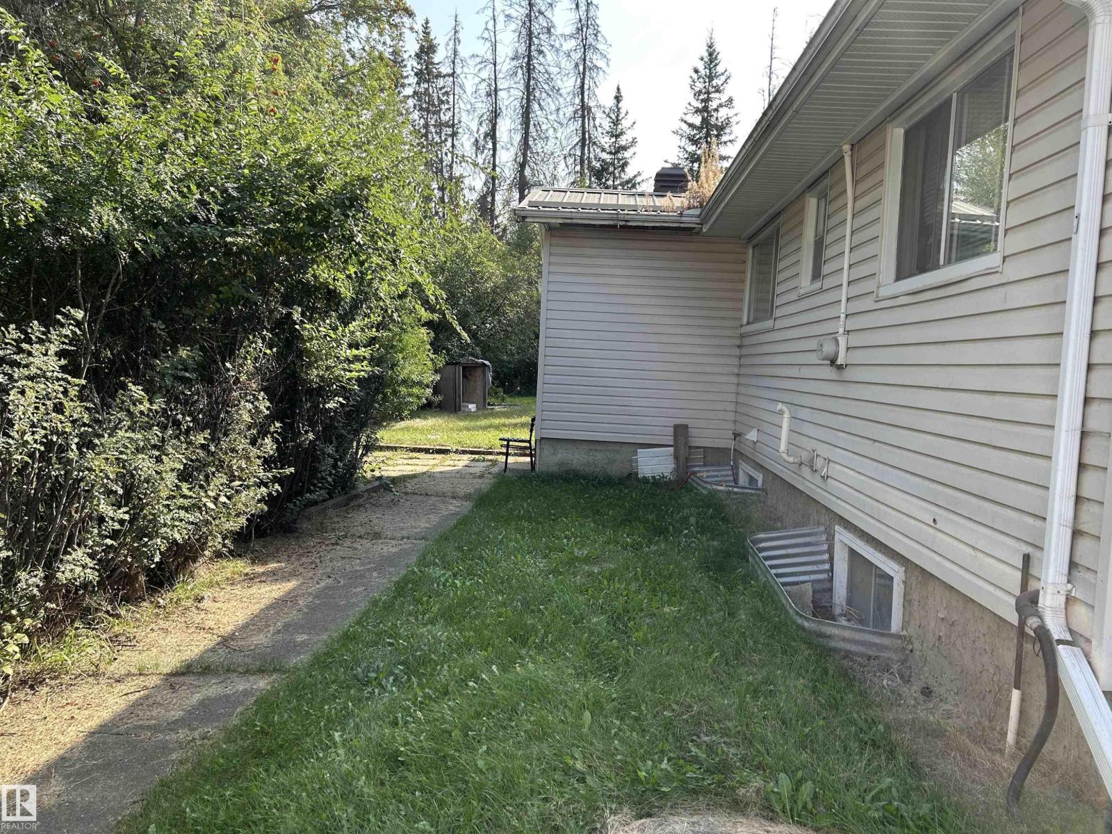 9815 210 St Nw, Edmonton, Alberta  T5T 5X9 - Photo 4 - E4457717