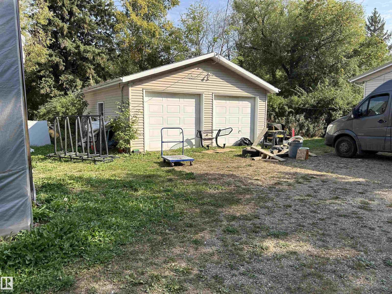 9815 210 St Nw, Edmonton, Alberta  T5T 5X9 - Photo 5 - E4457717