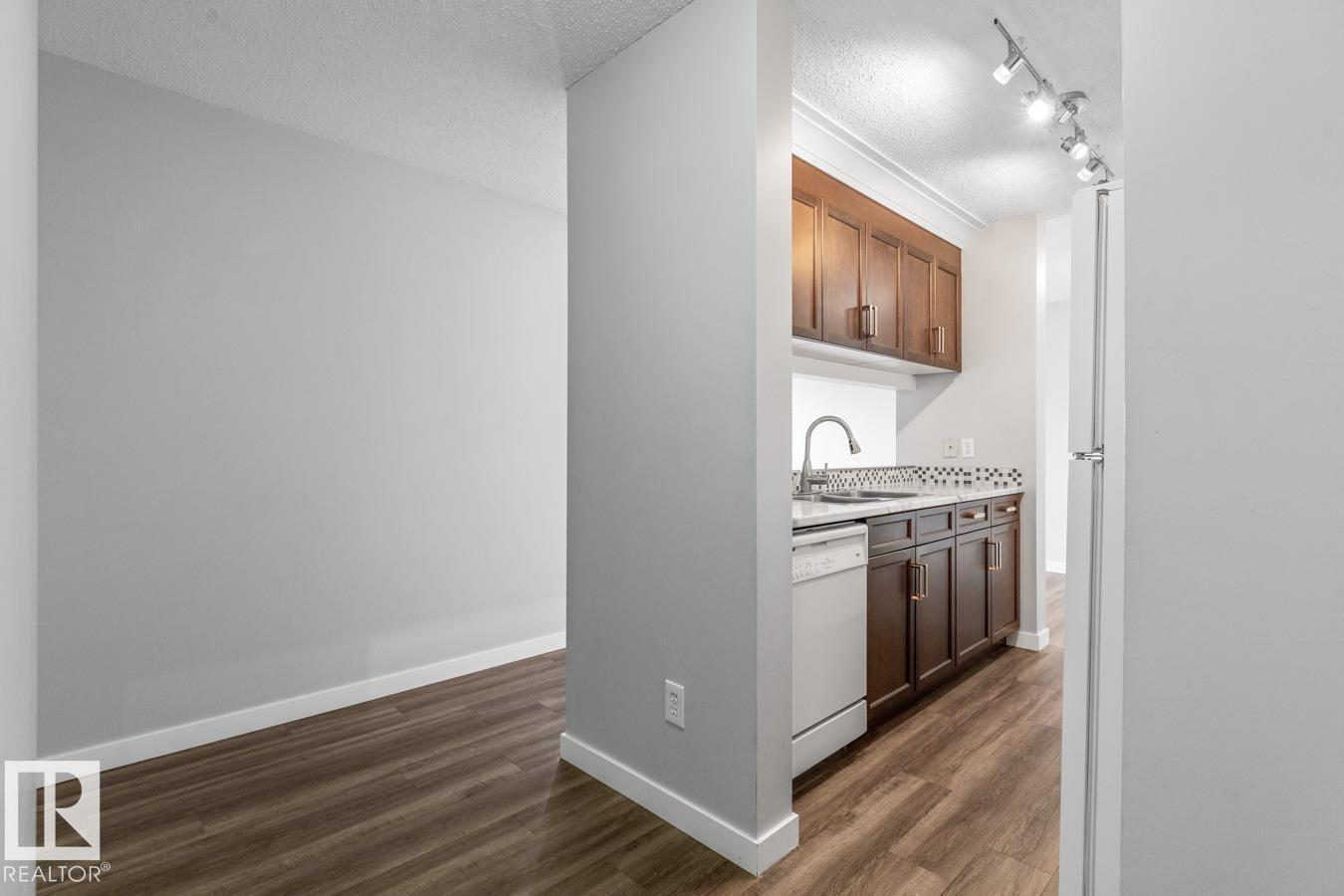 #402 5065 31 Av Nw, Edmonton, Alberta  T6L 6S5 - Photo 14 - E4457718