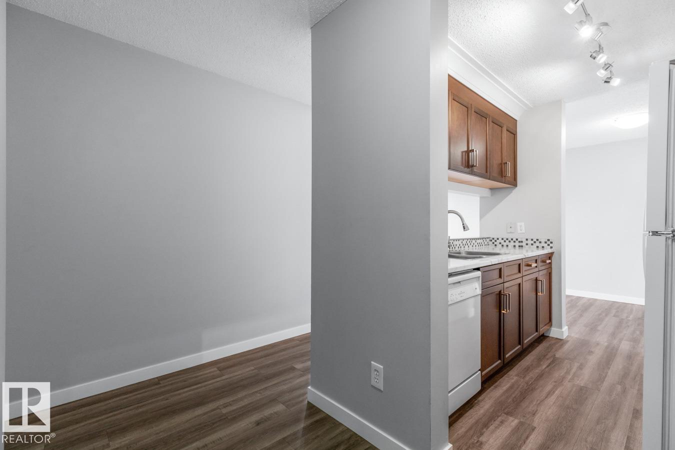 #402 5065 31 Av Nw, Edmonton, Alberta  T6L 6S5 - Photo 16 - E4457718