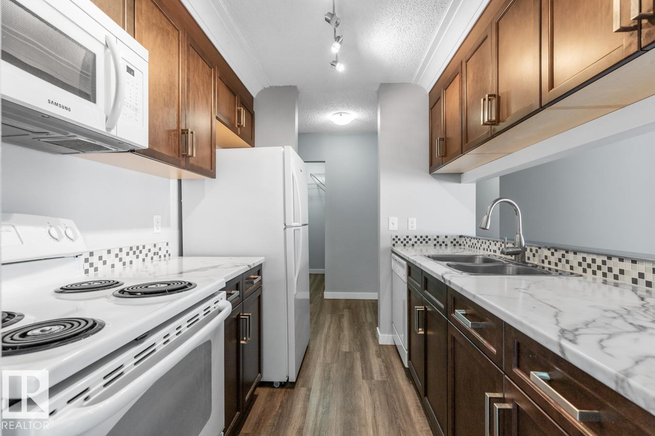 #402 5065 31 Av Nw, Edmonton, Alberta  T6L 6S5 - Photo 6 - E4457718
