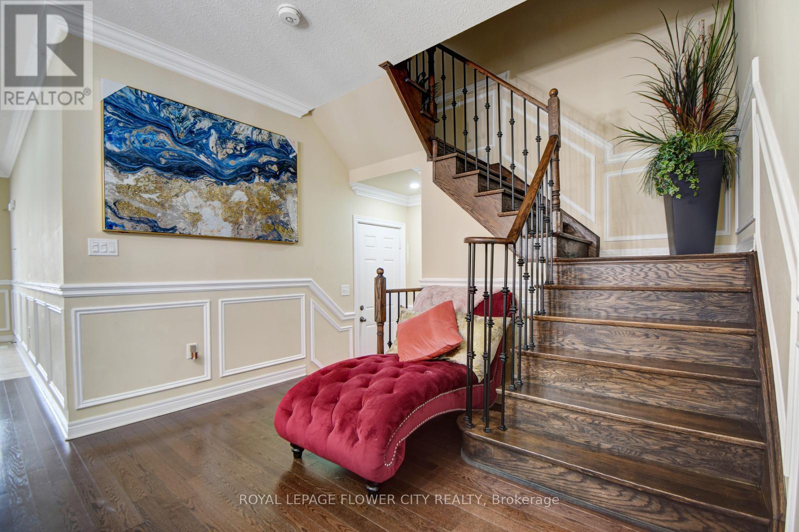 25 Padbury Trail, Brampton, Ontario  L7A 4V2 - Photo 25 - W12402420