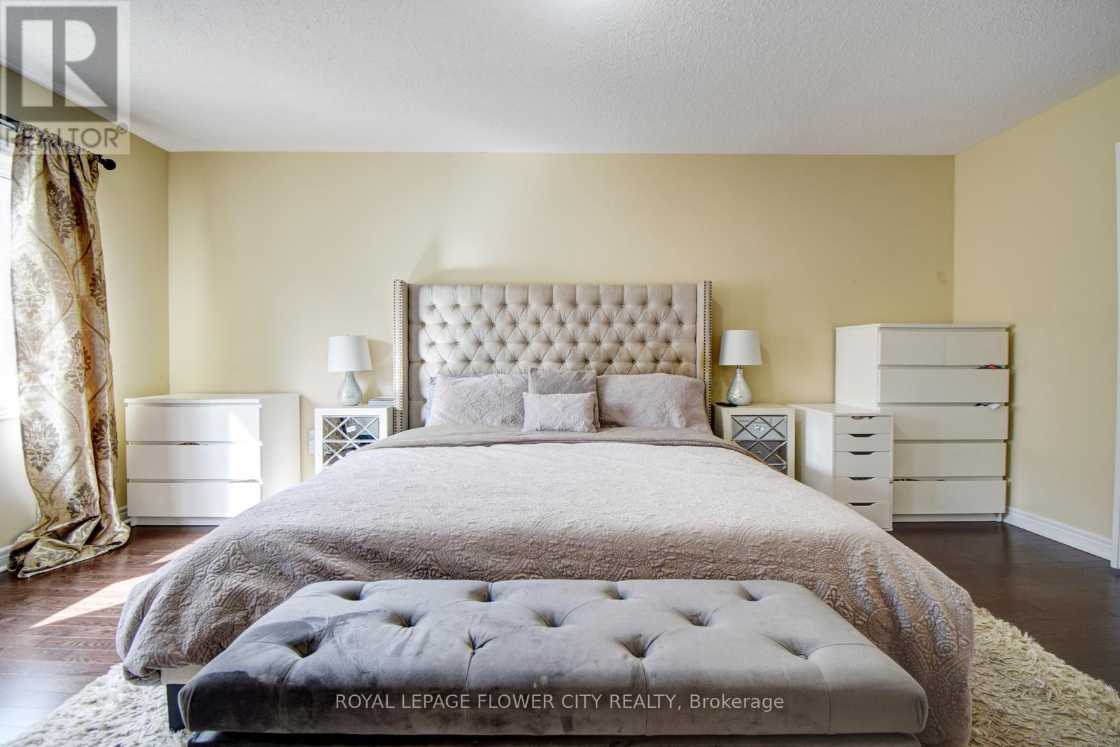 25 Padbury Trail, Brampton, Ontario  L7A 4V2 - Photo 35 - W12402420