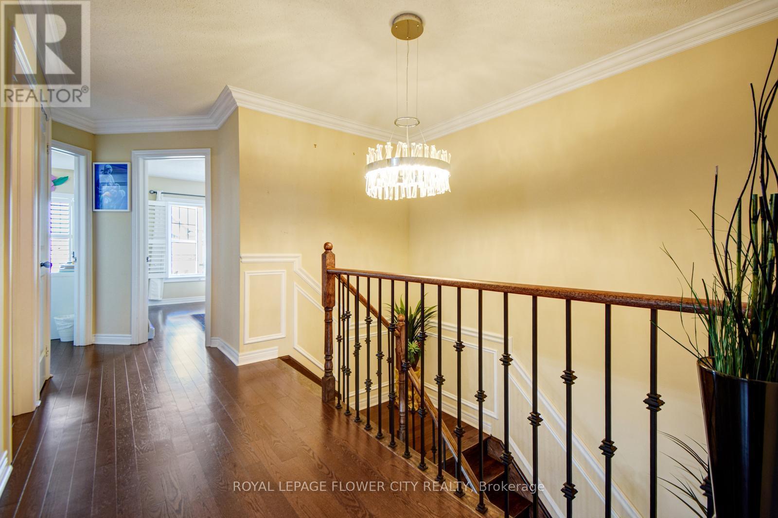 25 Padbury Trail, Brampton, Ontario  L7A 4V2 - Photo 40 - W12402420