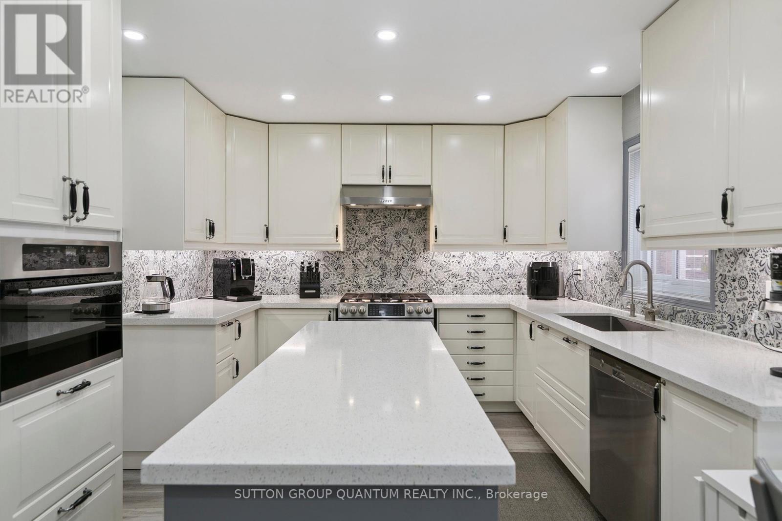 3523 Pintail Circle, Mississauga (Lisgar), Ontario  L5N 6C8 - Photo 10 - W12402425