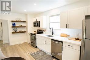147 Clarence Street, London East, Ontario  N6B 2J5 - Photo 3 - X12402430