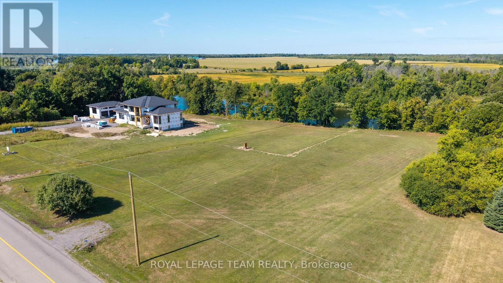 1075 River Road, North Grenville, Ontario  K0G 1J0 - Photo 8 - X12402429