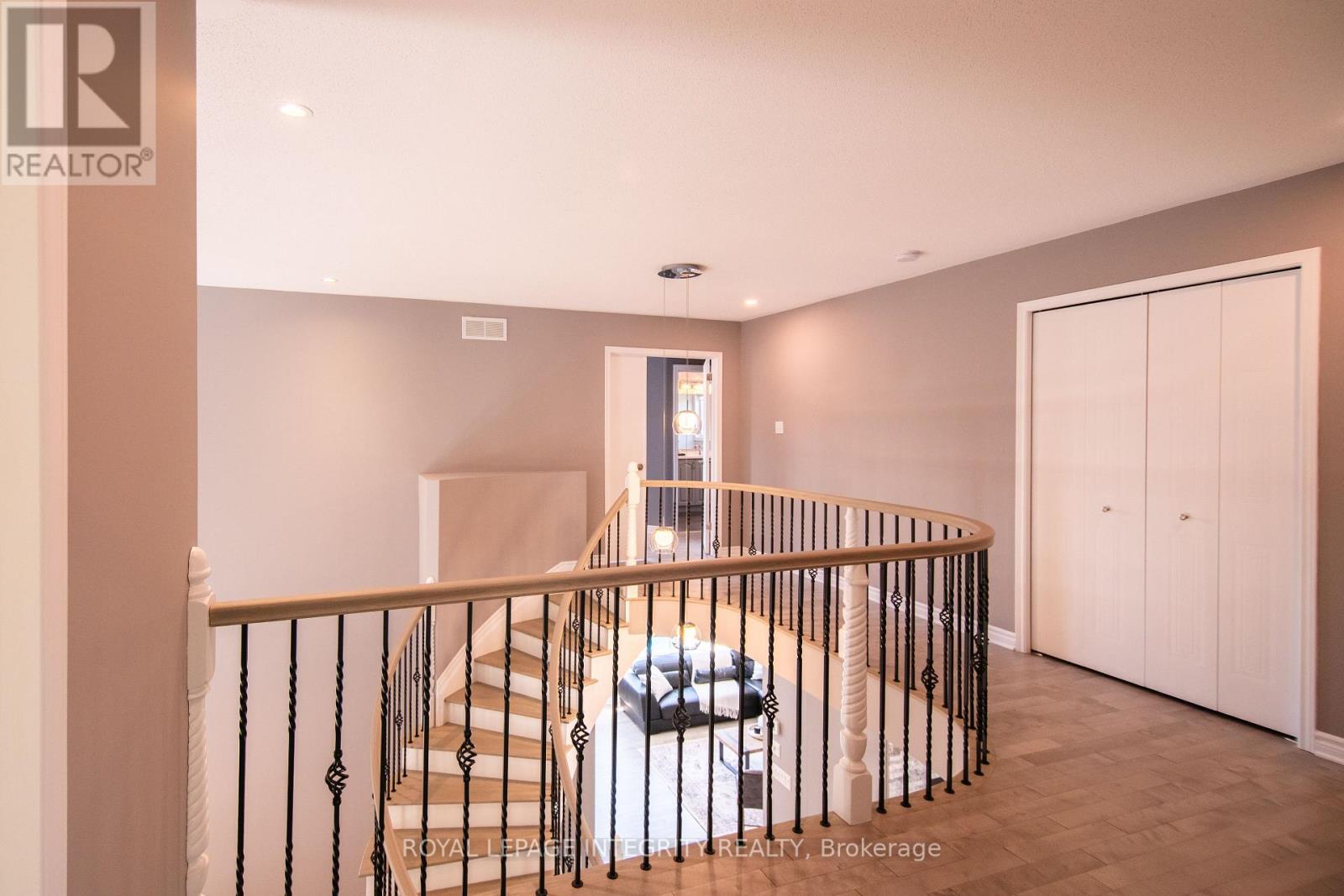 34 Keighley Circle, Ottawa, Ontario  K2K 3H8 - Photo 26 - X12402431