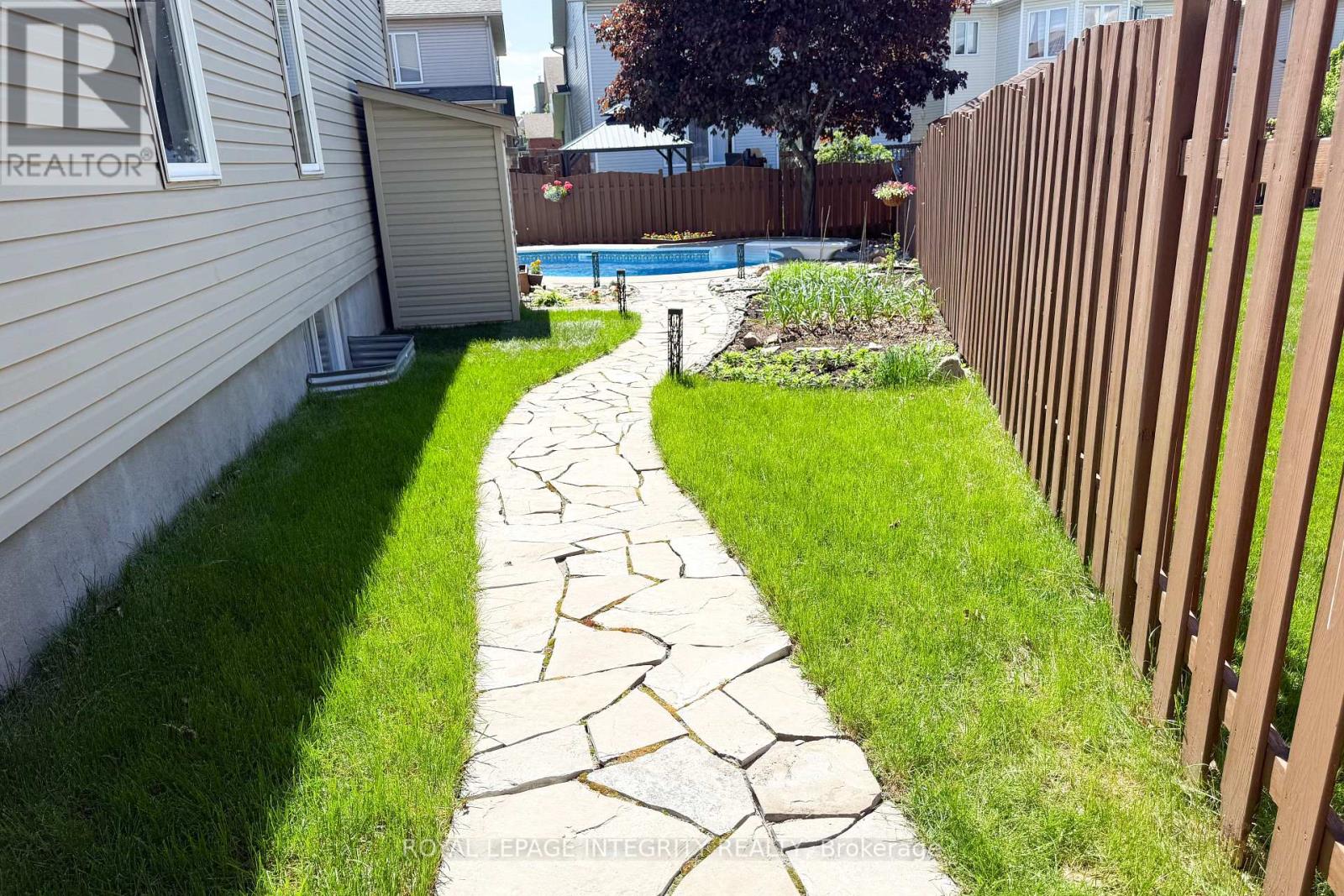 34 Keighley Circle, Ottawa, Ontario  K2K 3H8 - Photo 45 - X12402431