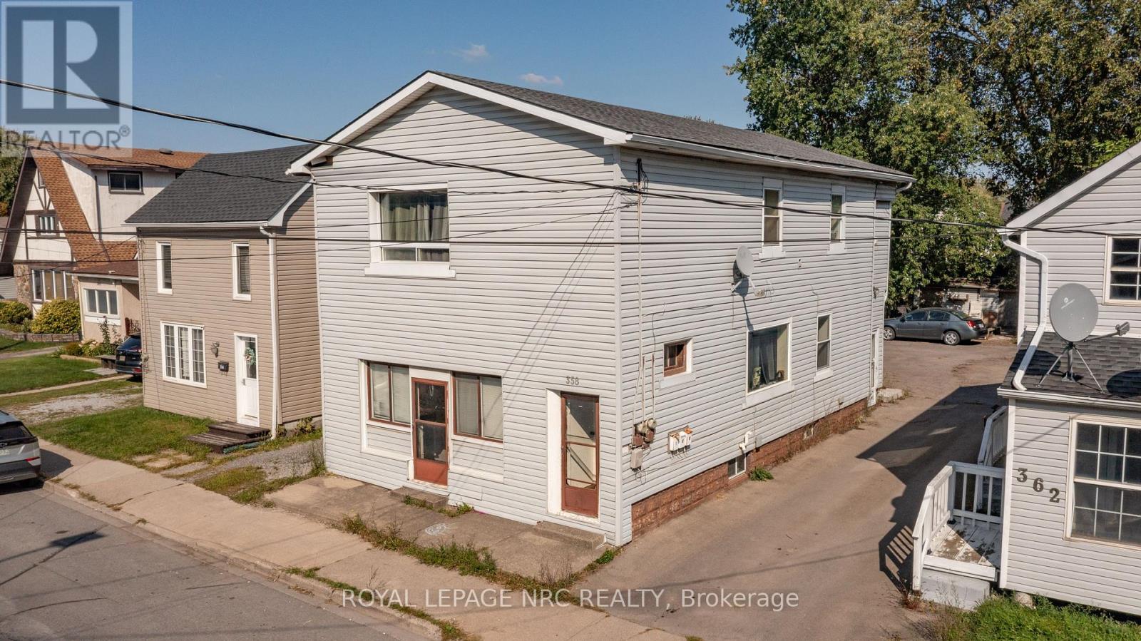 358 Crowland Avenue, Welland, Ontario  L3B 1X7 - Photo 3 - X12385037