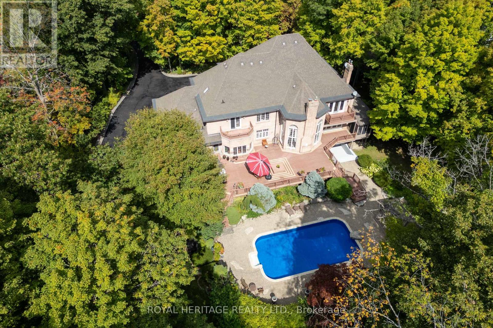 Property at 226 FOREST RIDGE ROAD image 4