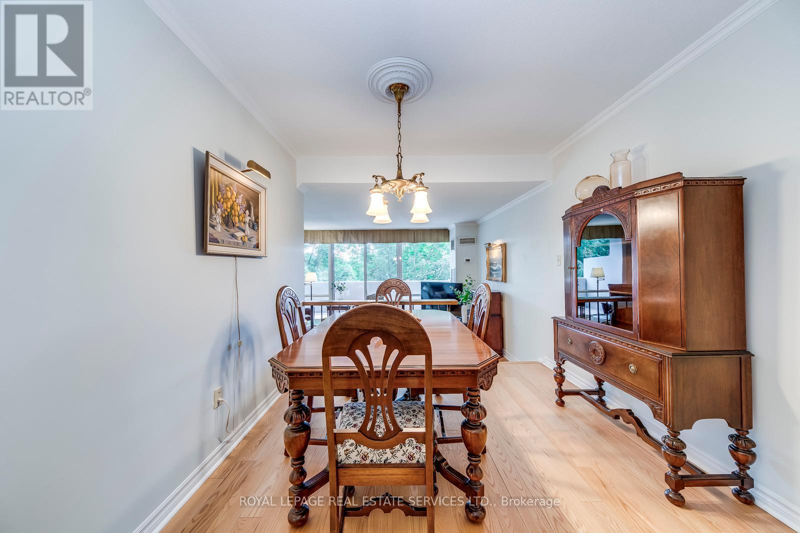 405 - 240 Scarlett Road, Toronto, Ontario  M6N 4X4 - Photo 20 - W12371821
