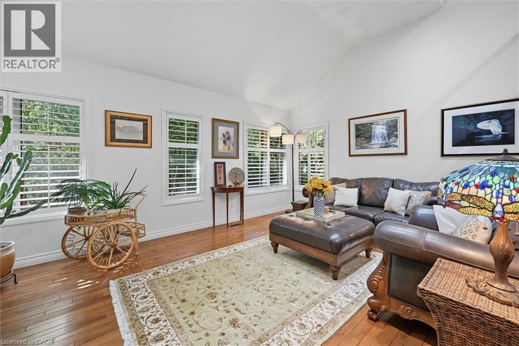 275 Greenbriar Road, Ancaster, Ontario  L9G 2V4 - Photo 4 - 40768998