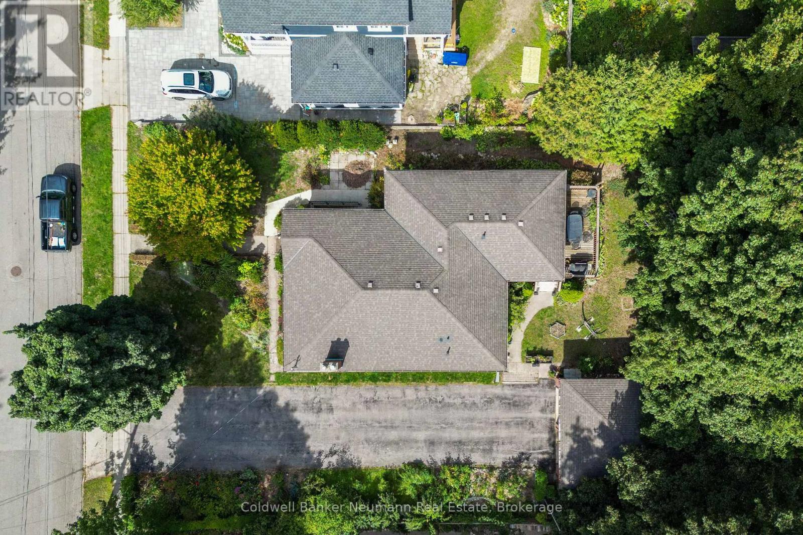 Lower - 18 Forest Hill Drive, Guelph, Ontario  N1G 2E3 - Photo 11 - X12402443