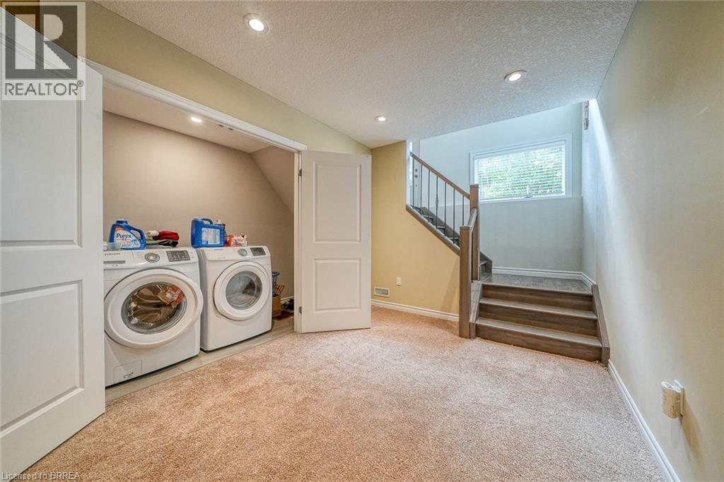 211 Oxford Street, Ingersoll, Ontario  N5C 2V8 - Photo 24 - 40769410