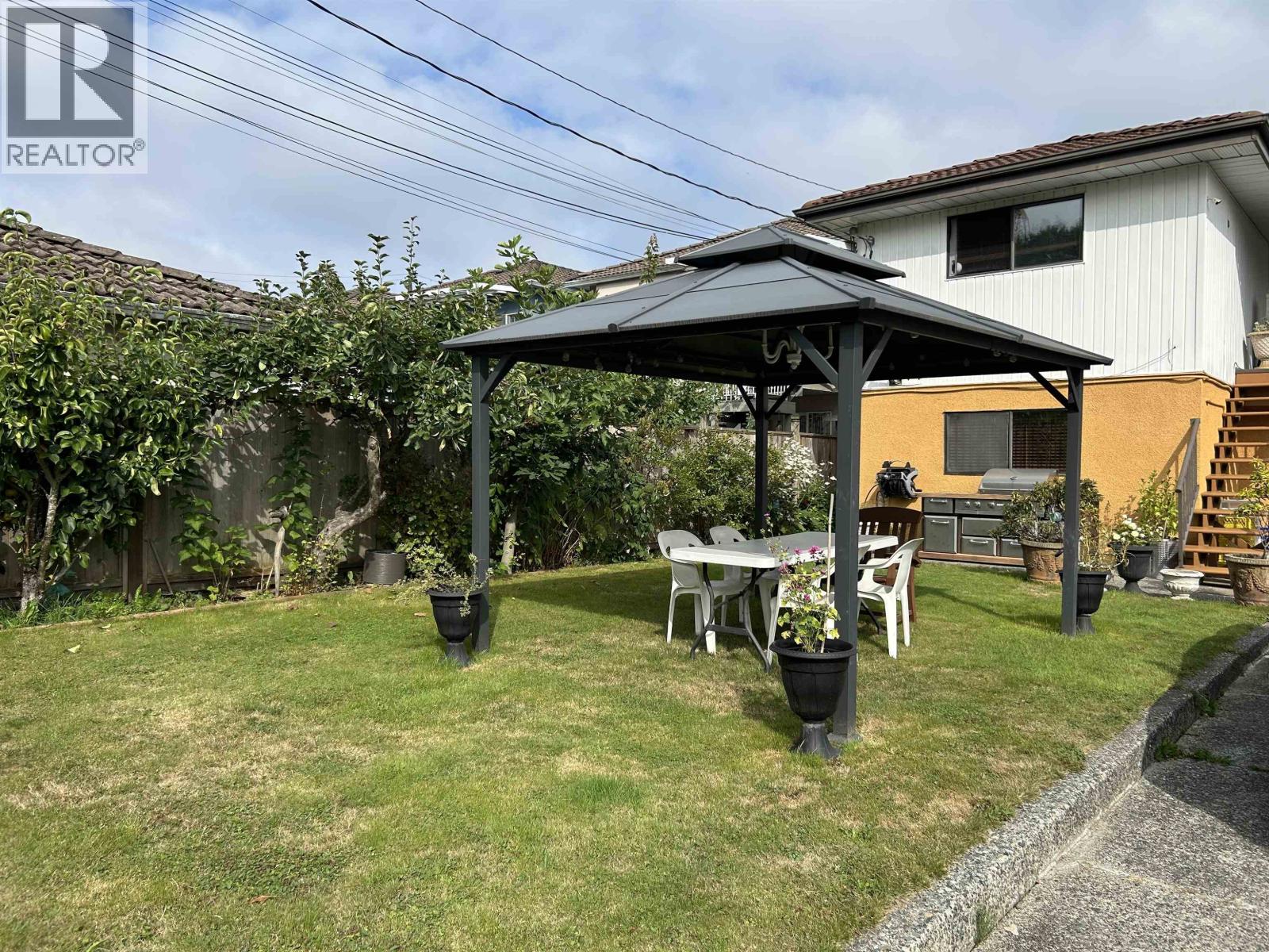2942 Adanac Street, Vancouver, British Columbia  V5K 2N5 - Photo 35 - R3047281