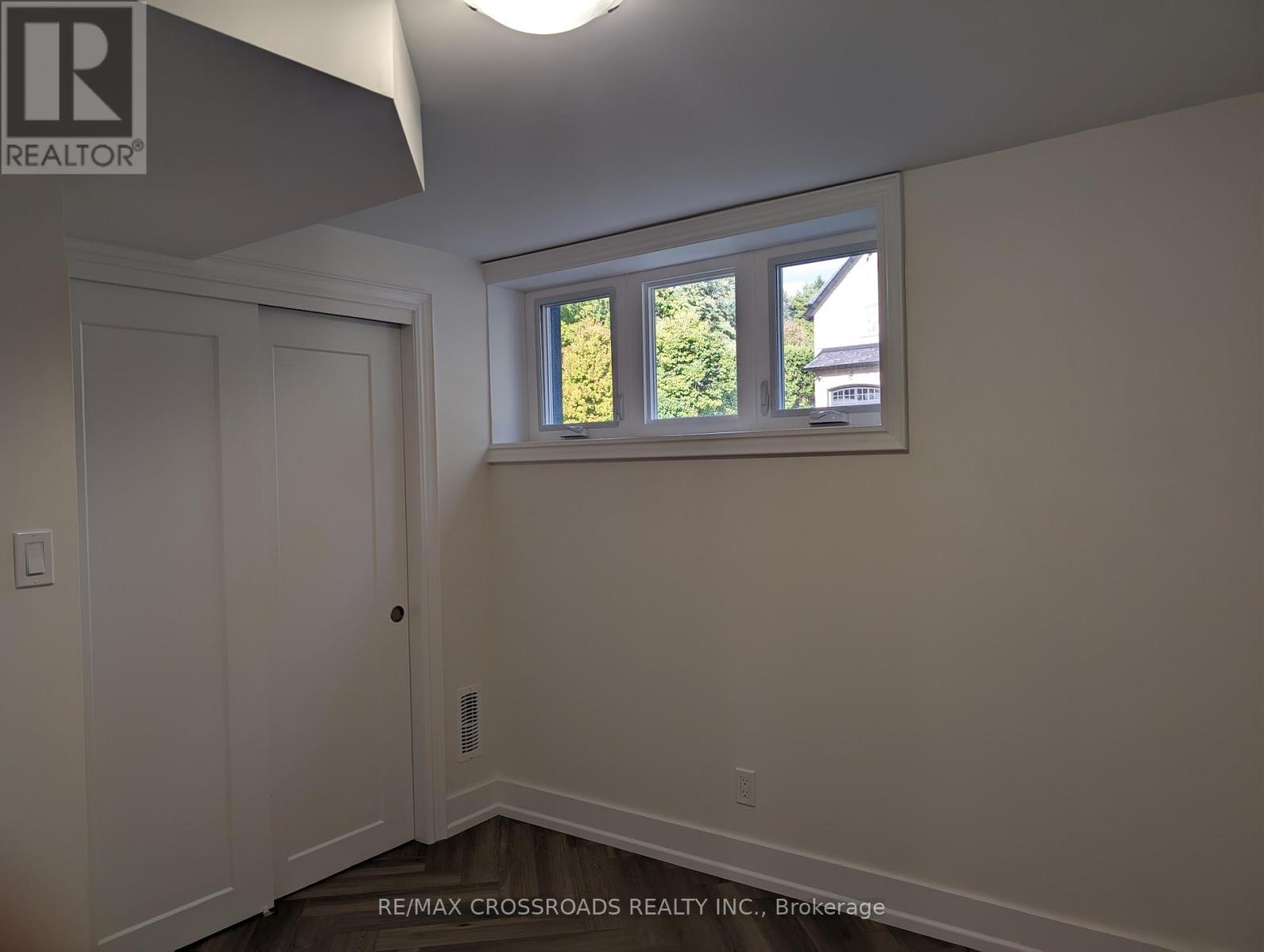 10 Tangmere Road, Toronto, Ontario  M3B 2N1 - Photo 22 - C12402378