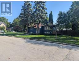 10 TANGMERE ROAD, Toronto, Ontario