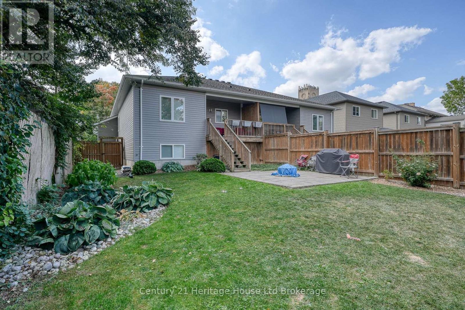 211 Oxford Street, Ingersoll, Ontario  N5C 2V8 - Photo 40 - X12402422