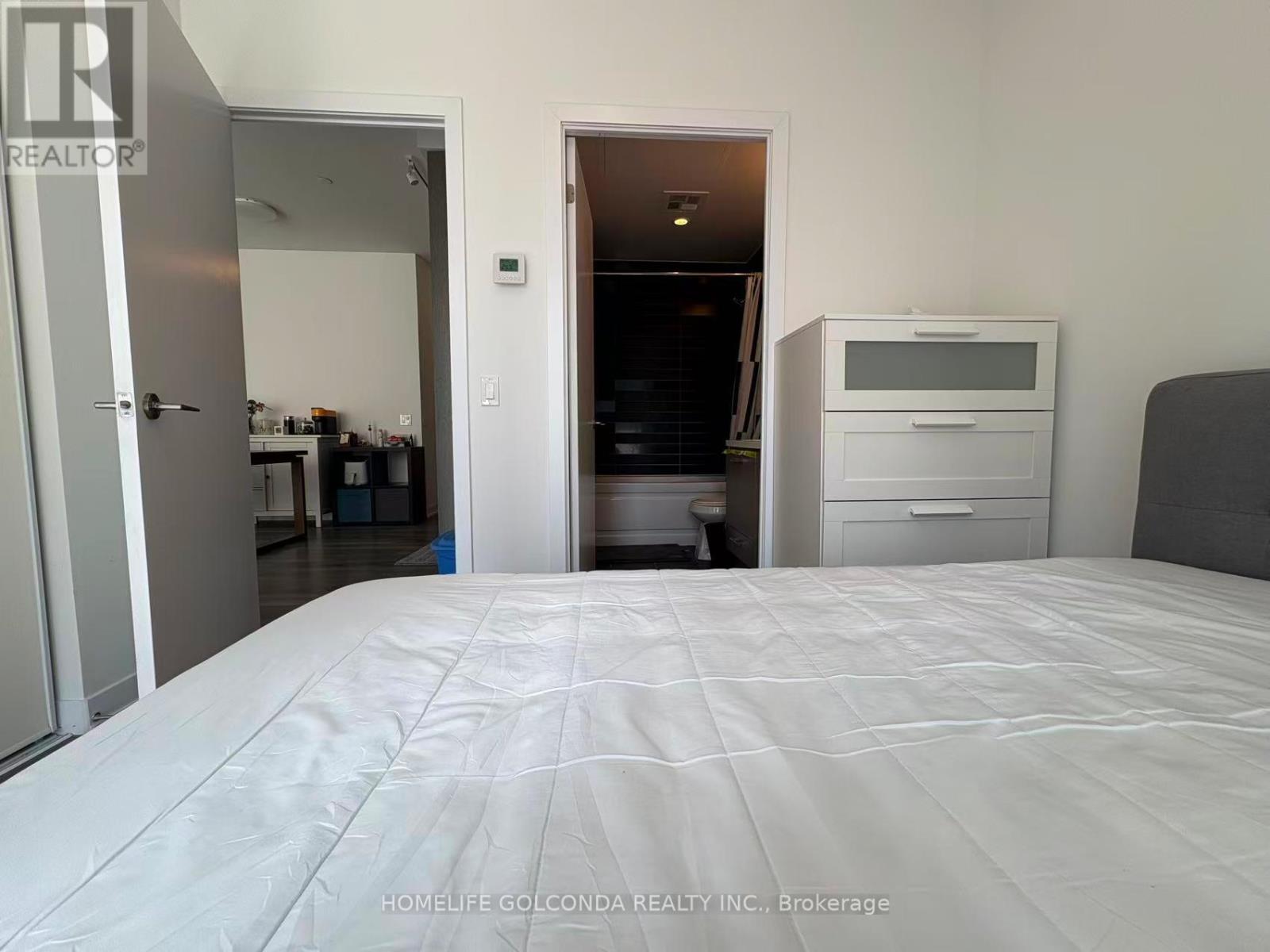 1902 - 87 Peter Street, Toronto, Ontario  M5V 0P1 - Photo 15 - C12402448