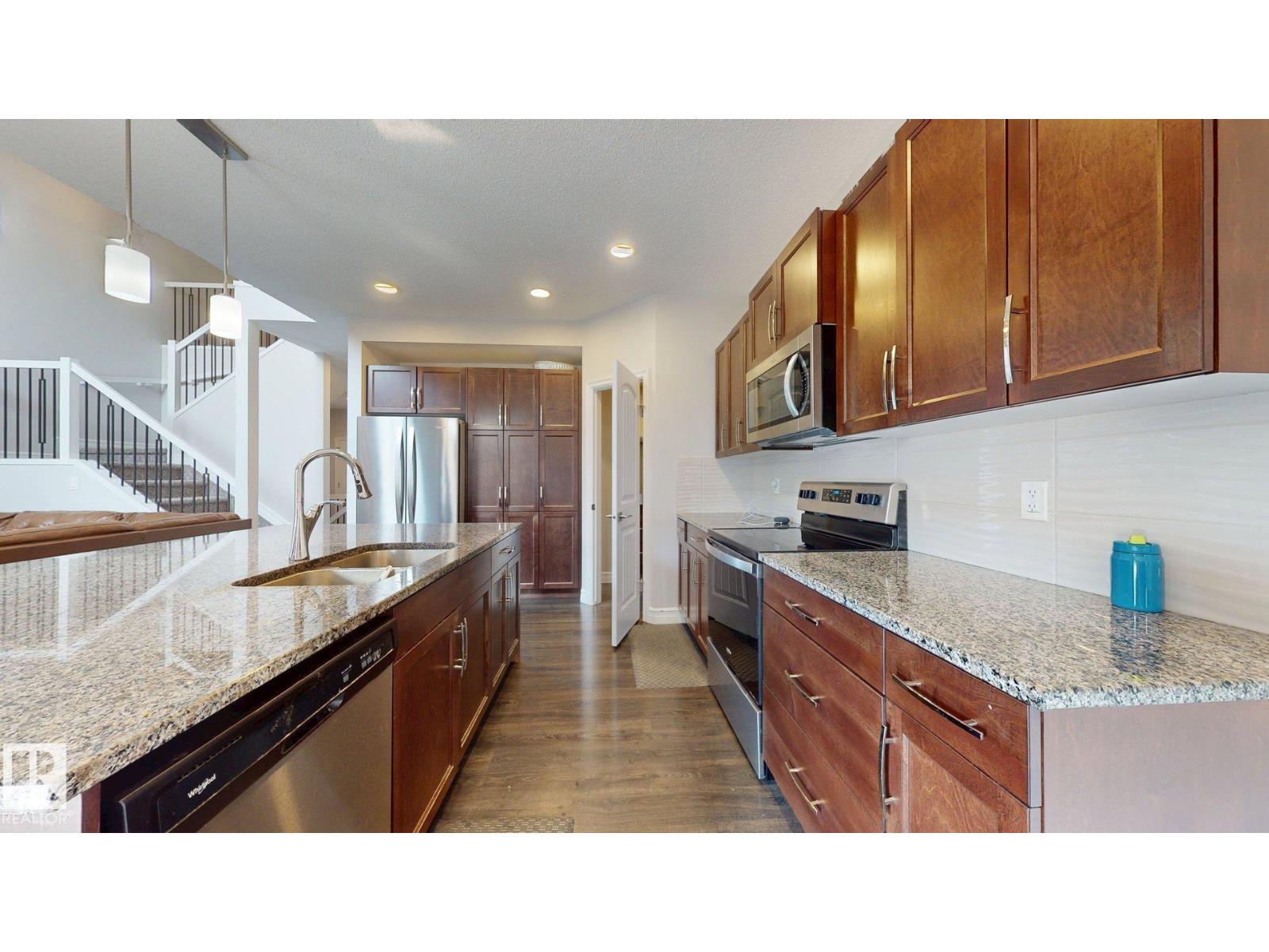 1245 26a St Nw, Edmonton, Alberta  T6T 2J4 - Photo 12 - E4457725