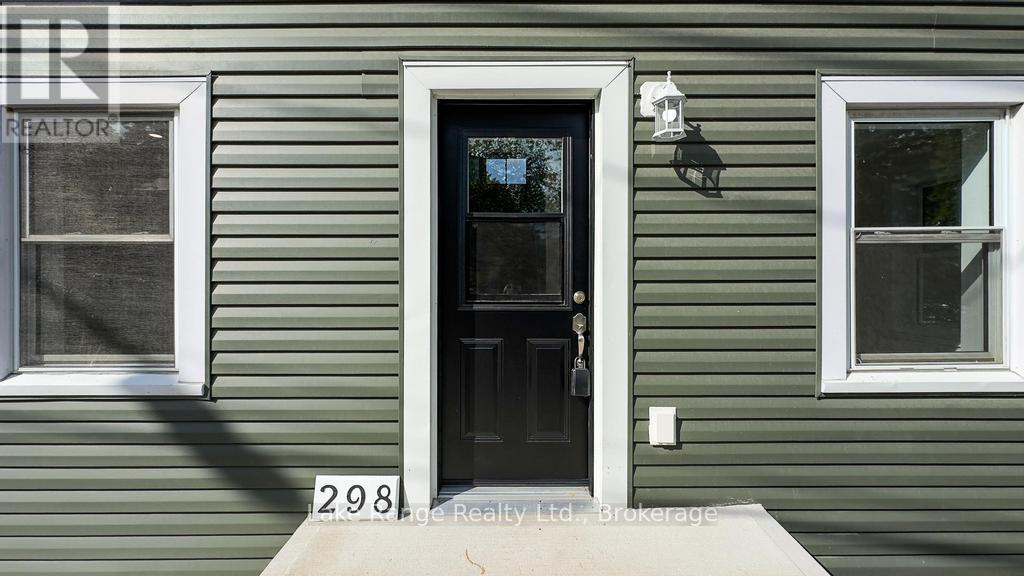 290/298 Frank Street, South Bruce Peninsula, Ontario  N0H 2T0 - Photo 12 - X12402459