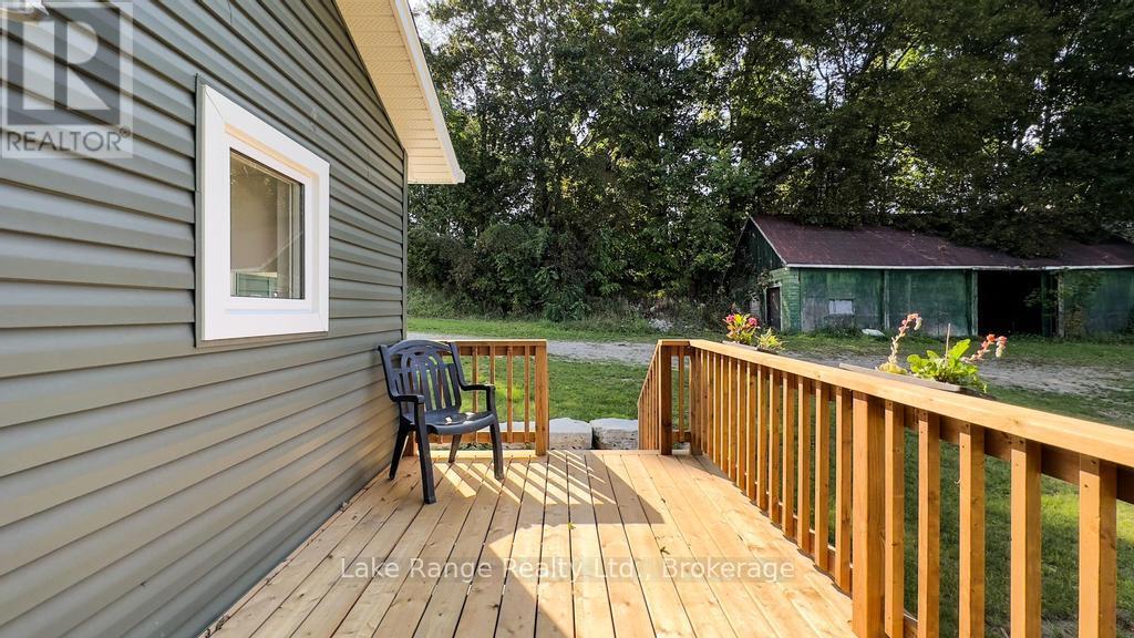 290/298 Frank Street, South Bruce Peninsula, Ontario  N0H 2T0 - Photo 4 - X12402459