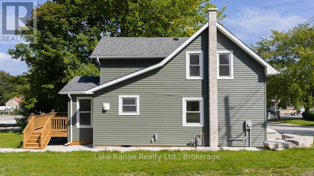 290/298 Frank Street, South Bruce Peninsula, Ontario  N0H 2T0 - Photo 6 - X12402459